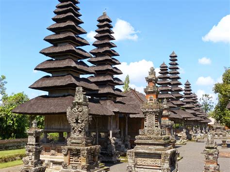 Er wurde 1545 gegründet und gehört zur universität padua. Bali mit Baby: Bedugul - Hoch in die Berge (Pura Taman ...