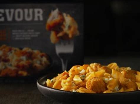 Super Bowl Alert Commercials Near Sell Out Kraft Buys Time For Frozen Food Brand Ad Age