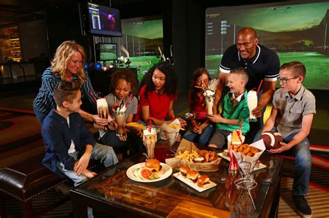 Fun Spot America Atlanta opens Topgolf Swing Suite