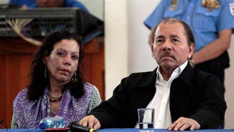 La Soledad De Daniel Ortega Y ‘la Chayo Murillo 14ymedio