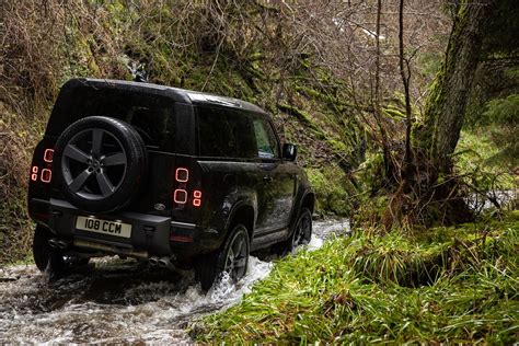 Land Rover Defender 2022 Ganha Versão V8 Com 525 Cv Fotos E Detalhes