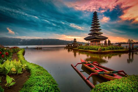 Bali Car Rental with Driver and Hire Vehicle Cheap Price