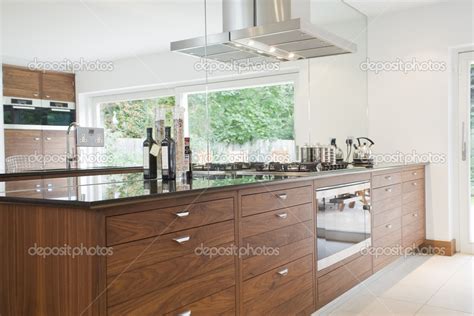 Modern Kitchen — Stock Photo © Londondeposit 33905831