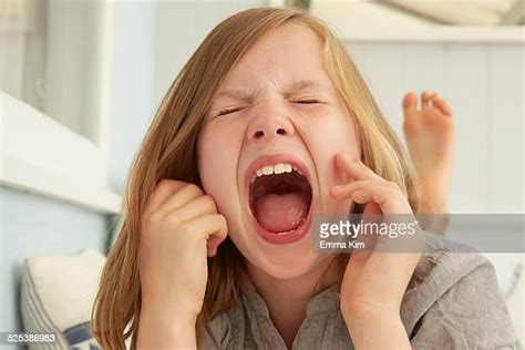 Mouth Open Mouth Closed Imagens E Fotografias De Stock Getty Images