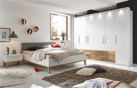 Die innenarchitektur umfasst ebenso die spezifikation von möbeln. SchlafKONTOR Air Schlafzimmer weiß - Eiche massiv | Möbel ...