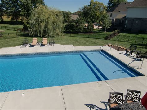 Picture Of Vinyl Liner Pools Swimming Pool House Pool Backyard Pool