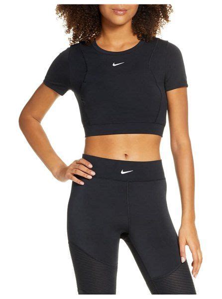 Nike Pro Aeroadapt Crop Top In 2020 With Images Stretchy Crop Tops Crop Tops Crop Tops Online