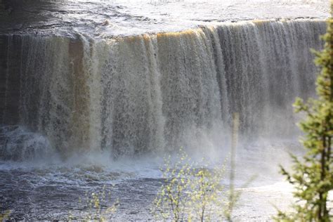 Michigan Exposures Tahquamenon Falls In April