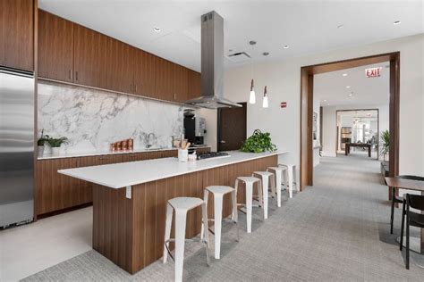 Chicago Luxury Apartment Building Interior Design By Soucie Horner