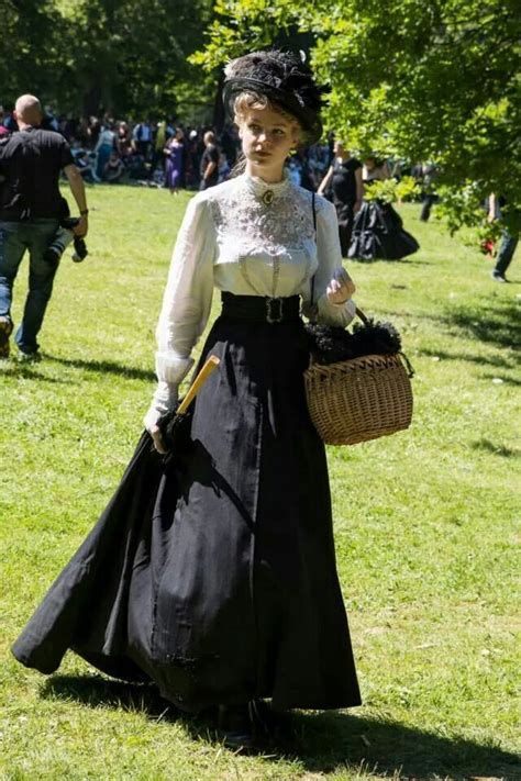 Victorian Picnic Victorian Era Dresses Victorian Clothing Vintage