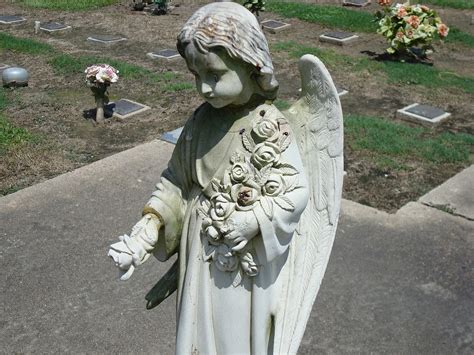 Angel Cemetery Statue Free Photo On Pixabay