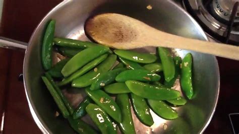 Cooking From My Garden Easy Sugar Snap Pea Recipe Youtube