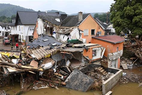 Monate Nach Hochwasser Katastrophe Alarmplan Im Ahrtal Noch Nicht My