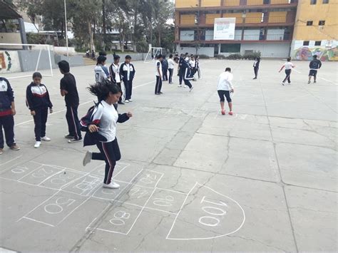 Rayuela juego tradicional ecuador : Rayuela Juego Tradicional Ecuador / JUEGOS TRADICIONALES DEL ECUADOR : Reportaje sobre los ...