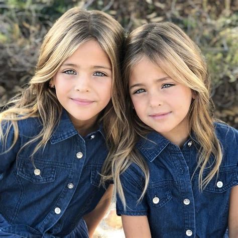 Most Beautiful Twins In The World Birth To 2022 Trendy Matter