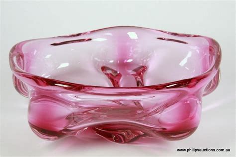 Pink Glass Bowl With Cranberry And Amber Flashes Venetian Murano Glass