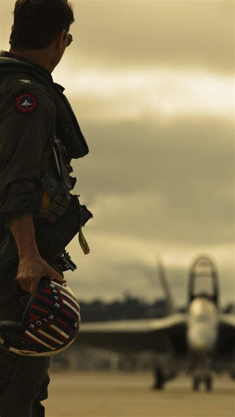 Aggregate 56 Top Gun Wallpapers Iphone Latest In Cdgdbentre