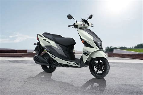 Suzuki Avenis Price Review Specifications April Promos Zigwheels Indonesia
