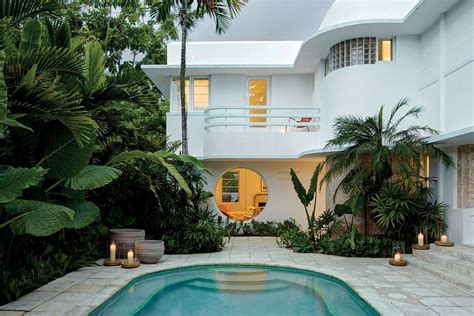 Villa Fantastica Art Deco Home Miami Houses Miami Art Deco