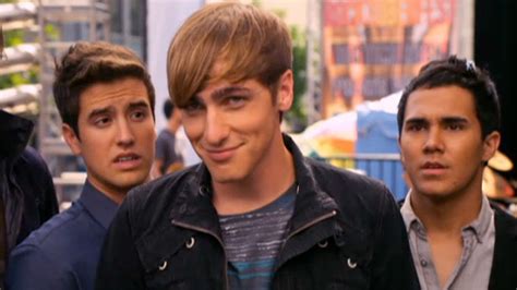 Each of the guys brings something different to the group as they figure out their place in the crazy business of music and. Big Time Rush Episodes | Watch Big Time Rush Online | Full ...