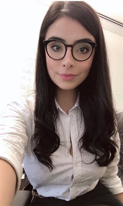 How I Look With Glasses 3 R Selfie