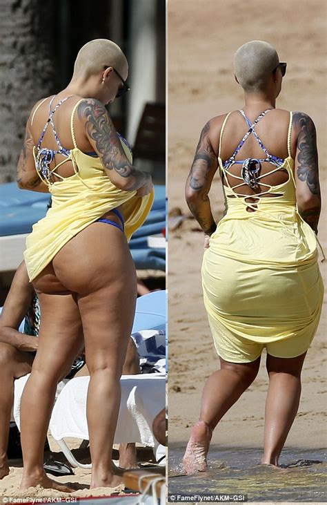 Amber Rose And A Massive Butt At The Beach Maud Manyore Post