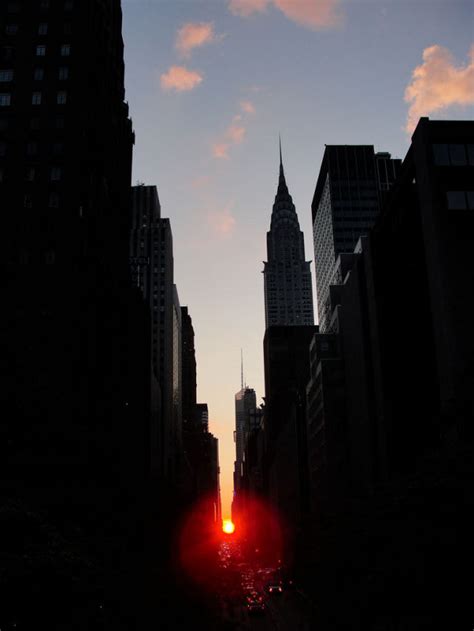 My Funny Weird Sun Over New York City Manhattanhenge Pictures
