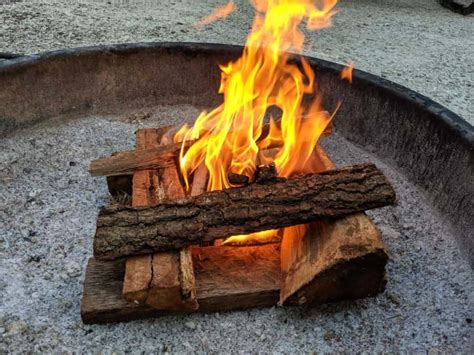A Beginners Guide To Cooking Over A Campfire Decide Outside Making