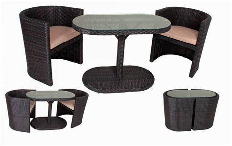 Doch das naturprodukt ist etwas anfälliger als sein künstliches pendant und bedarf regelmäßiger pflege. Holzmöbel Garten Frisch Sofa Weiß Günstig Inspirierend ...