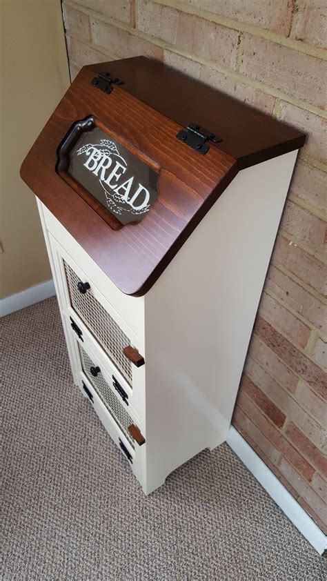 Amish Bread And Vegetable Bin With 2 Doors
