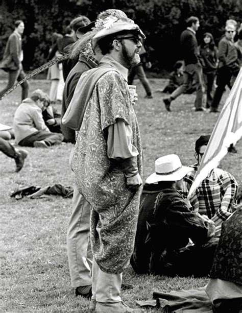 The Summer Of Love Pictures Of Hippies In Haight Ashbury San