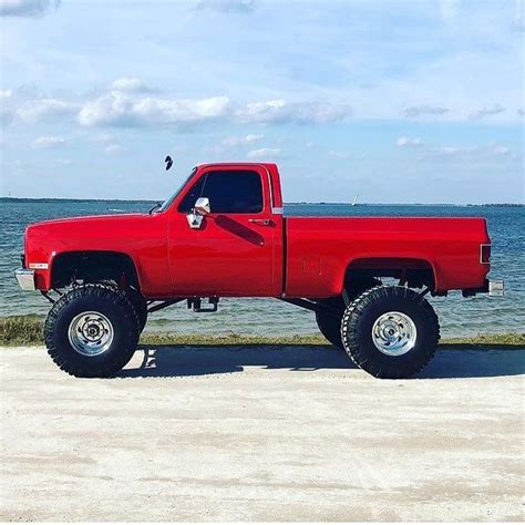 Just Dont Make Them Like The Old Days Chevy Trucks Lifted Chevy