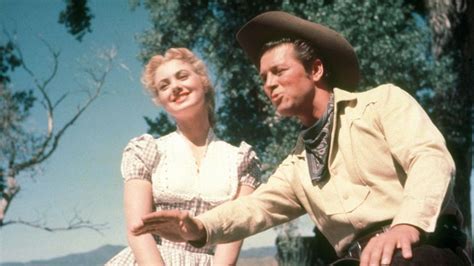 Is a 1999 musical film directed by trevor nunn, choreographed by susan stroman, and starring hugh jackman as curly mclain, josefina gabrielle as laurey williams, and maureen lipman as aunt eller. Pin by Keri Wormald on Musical of Musicals | Oklahoma ...