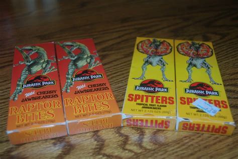 1993 Vintage Jurassic Park Candy Raptor Bites And Spitters Jawbreakers 2029251064