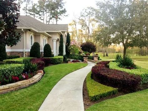 Landscaping Ideas For Large Front Yard Large