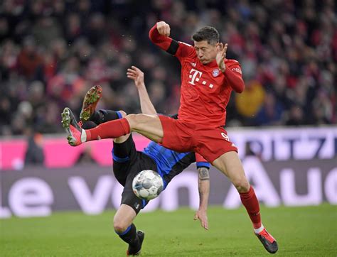 Gola strzelił robert lewandowski, który śrubuje indywidualne i drużynowe rekordy. Liga Mistrzów 2020 : Liga Mistrzów 2020. Ukochana piłkarza ...