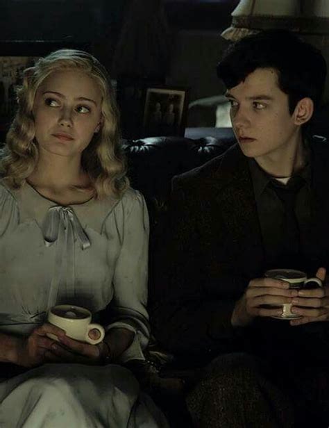 Emma Bloom And Jake Portman Miss Peregrines Home For Peculiar