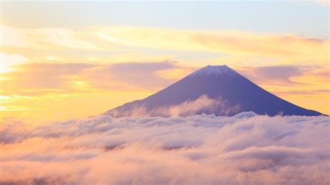 ｢雲海と富士山｣ Peapix
