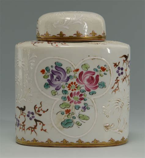 Lot 140 Paris Edme Samson Enameled Porcelain Tea Caddy