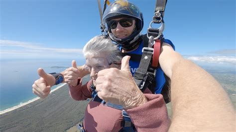90 year old takes a plunge in breathtaking skydive adventure daily telegraph