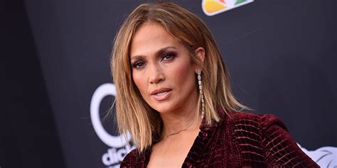 Jennifer Lopez Billboard Music Awards 2018 The Singeractress Wore A