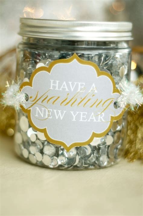 Brilliant Ideas For New Years Eve Party Favors Add Fun To The Party