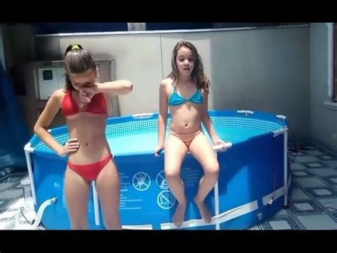 Desafio da piscina 🌊 😂 #irmã #desafio #brincadeira #piscina подробнее. Desafio da piscina - Challenge pool ft Shoyza