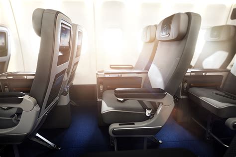 Review Premium Economy Class With Lufthansa Travel Dealz Eu Mobile