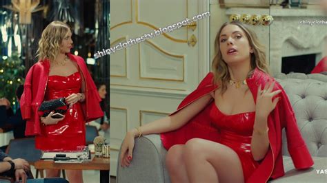 Eda Ece And Ayşegül Çınar Red Vinyl Dress Black Leather Skirt 1504