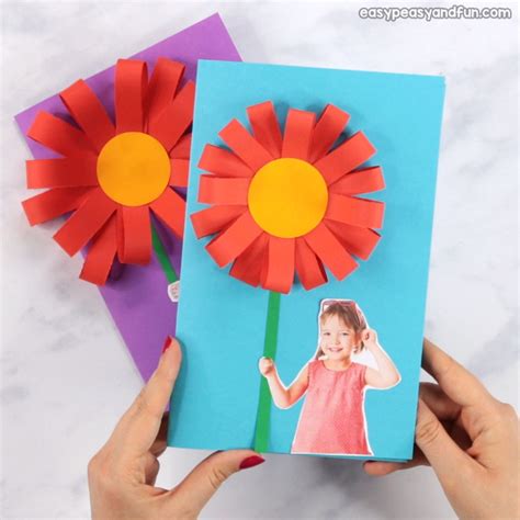 Mother's day is usually a day focused on acts of service: 25+ Mothers Day Crafts for Kids - Most Wonderful Cards ...