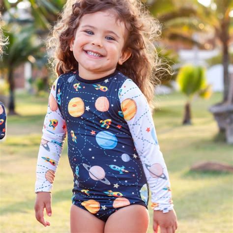 Maiô Infantil Proteção Solar Universo