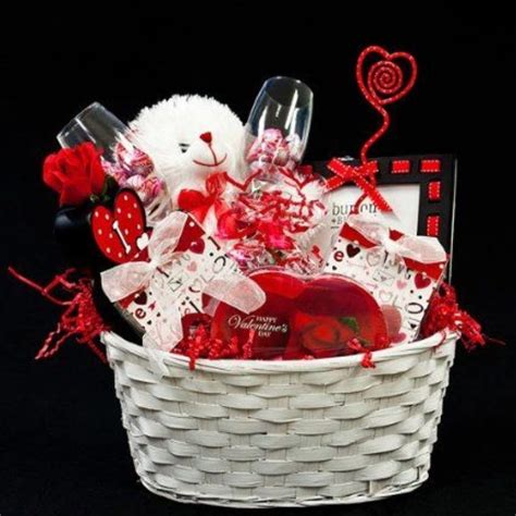 Beautiful Valentine Gift Baskets For Her To Enjoy Best Online Gift Store