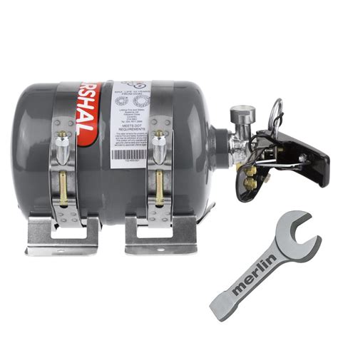 The three most important things for getting an extinguisher for home use are without it, people tended to use their free hand to support the bottom of the extinguisher, tilting it and causing much of the chemical to stay inside, much like attempting to use a spray bottle. Lifeline Zero 360 Fire Extinguisher 2.25Kg Service & Refill