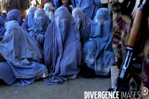 Women In Burqa Afghanistan Les Femmes En Burqa En Afghanistan Par